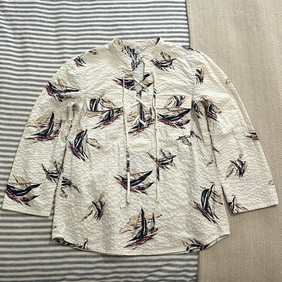 LL Bean Signature Sail Boat Blouse Top Tie Front Seersucker Cotton Size 2 - Picture 1 of 11